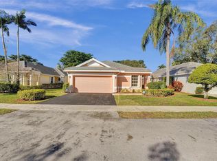 2907 Quail Run Ln, Davie, FL 33328