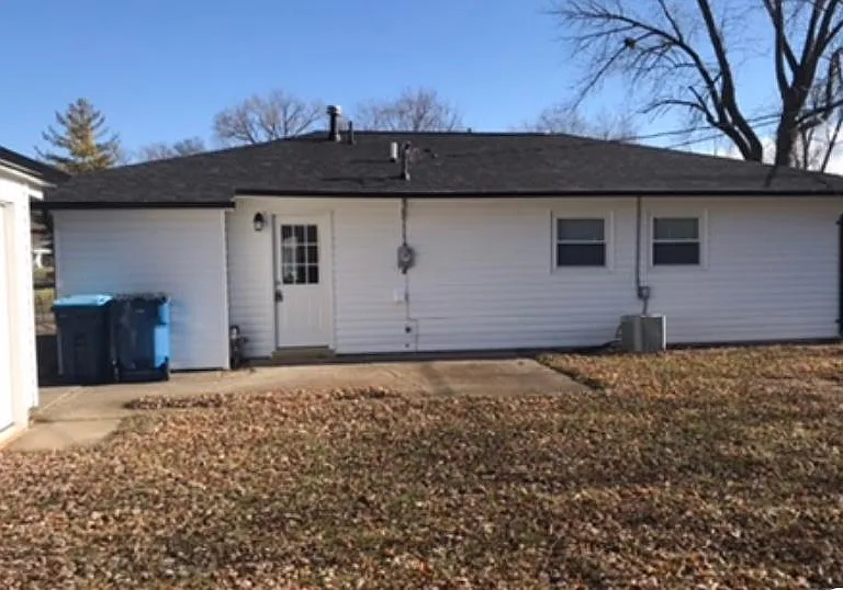1201 Reedsdale Rd — Photo 4