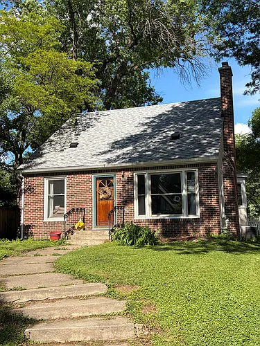 1502 Albert St N Photo 1 1502 Albert St N Photo 1