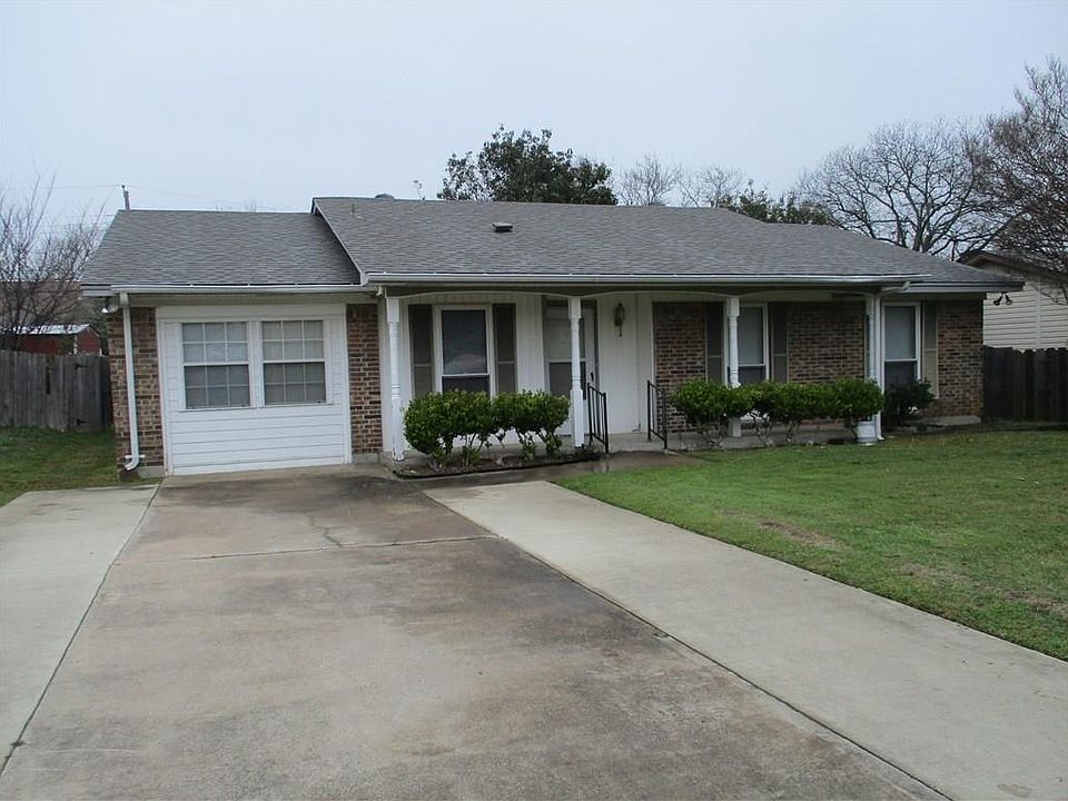 1st image of 311 Linkcrest Dr