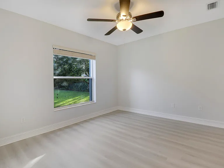 11351 Majestic Acres Ter — Photo 29