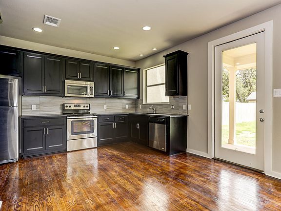 4th image of 6407 Hopkins Dr APT B