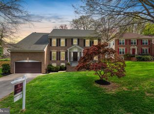 605 Pebble Beach Dr, Silver Spring, MD 20904