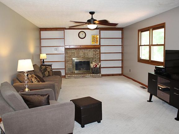 2nd image of 630 Antler Ct