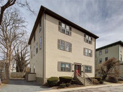 26 Brinley St #2, Newport, RI, 02840