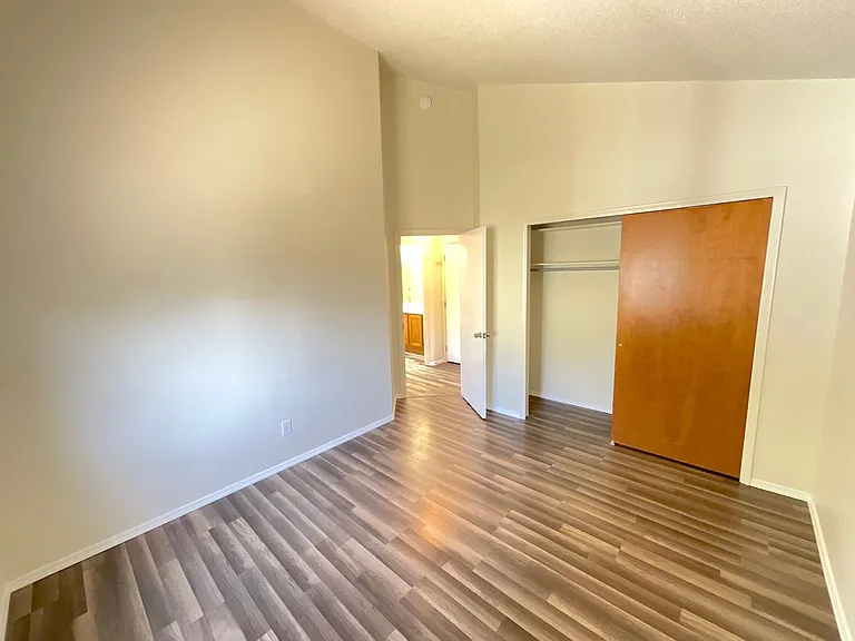 8166 Telegraph Dr — Photo 22