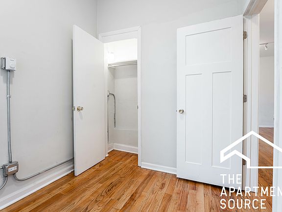 5th image of 1345 N Wells St #3
