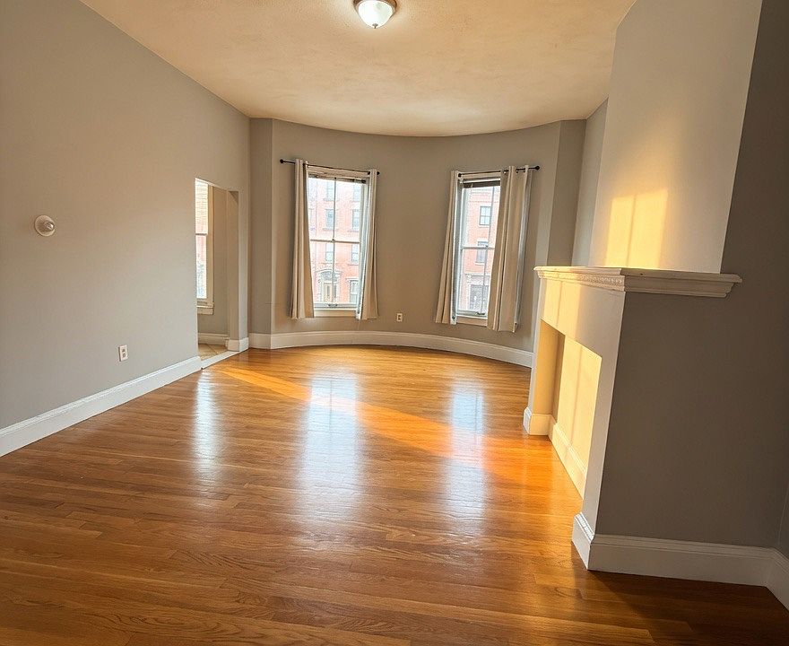 1st image of 669 Massachusetts Ave #2A