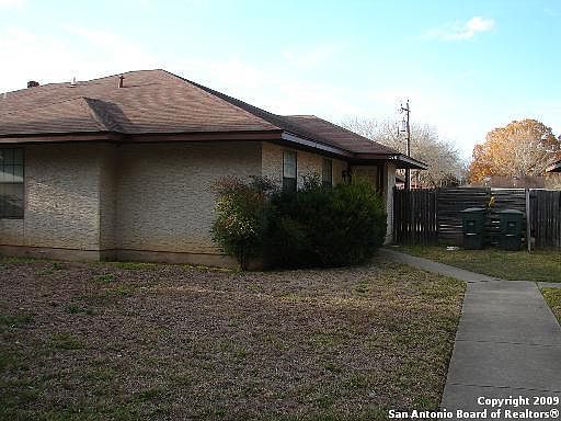 2nd image of 518 Schlather St