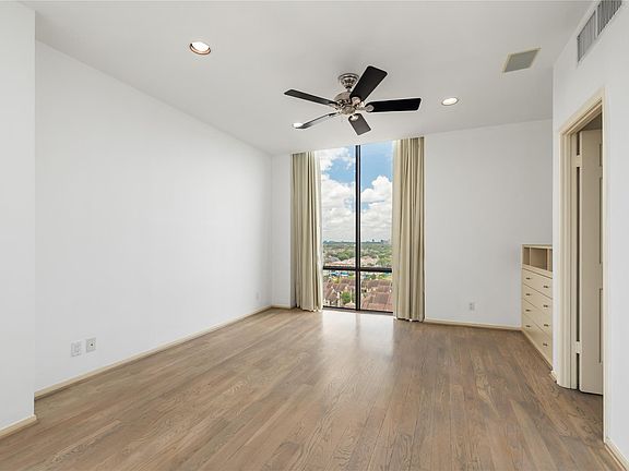 4th image of 1111 Bering Dr Unit 1202
