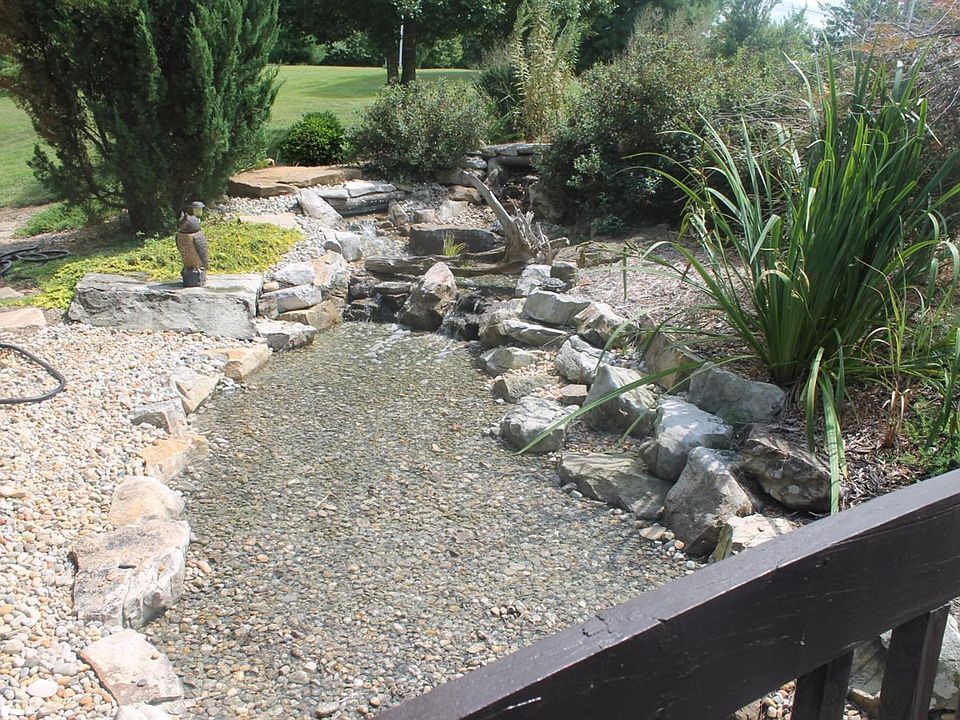 464 S Homestead Ln, Lancaster, KY 40444 Zillow