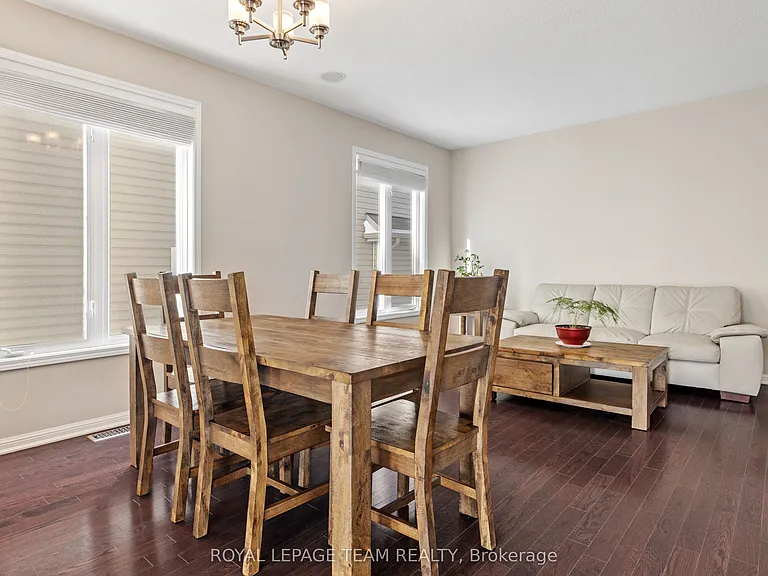212 Huntsville Dr — Photo 7
