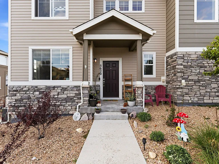 5620 Canyon View Dr — Photo 4