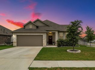 249 Tanda Ln, Hutto, TX 78634