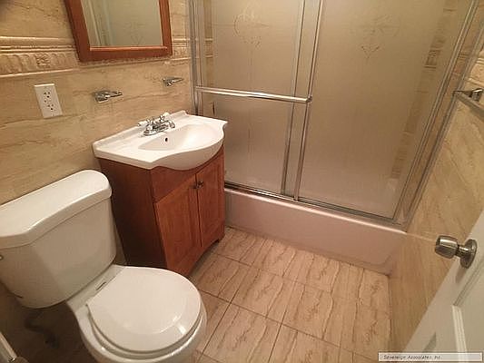 3rd image of 400 Fort Washington Ave APT 3F