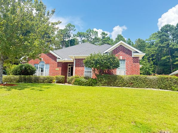 31424 Oakridge Dr