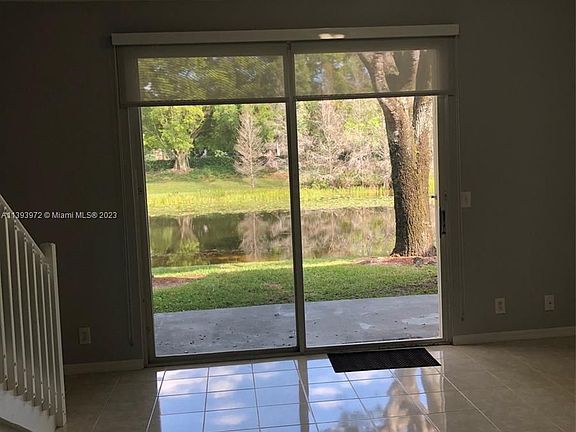 4th image of 1318 Veracruz Ln #3-9