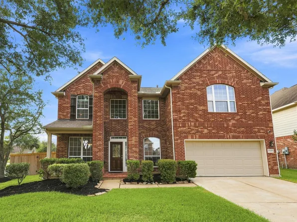 13107 Silhouette Bay Ct, Pearland, TX 77584