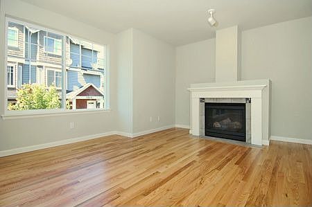 Livingroom with fireplace