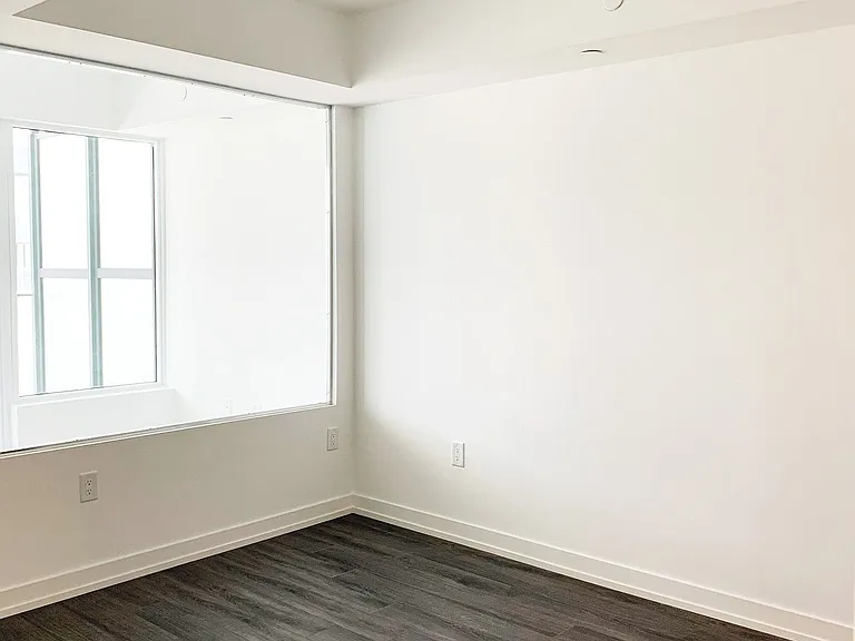 77 Shuter St #513 — Photo 7
