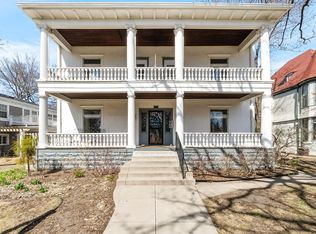 2434 W 22nd St APT 1, Minneapolis, MN 55405