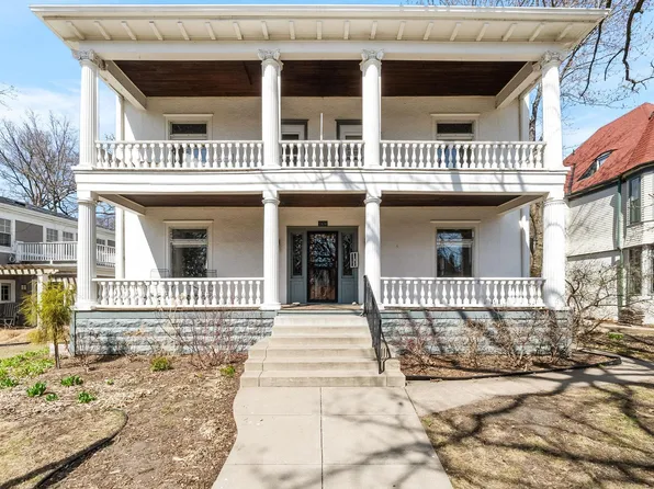 2434 W 22nd St APT 1, Minneapolis, MN 55405