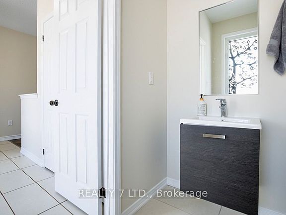 5th image of 8541 Sweet Chestnut Dr