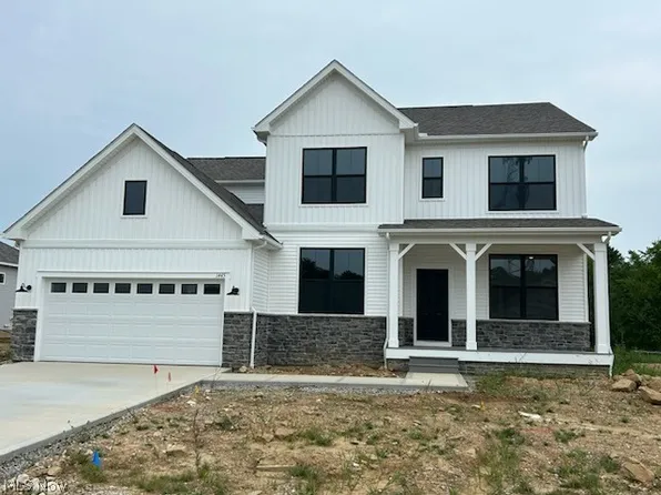 1445 Tullamore Trl, Wadsworth, OH 44281