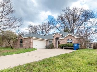 106 N Bending Oak Ln, Wylie, TX 75098