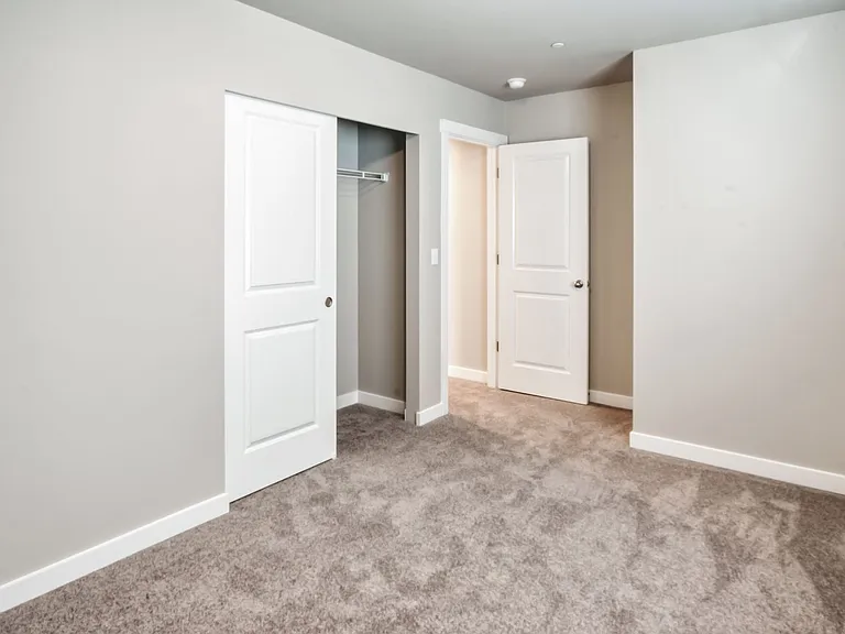 8416 63rd St NE — Photo 16