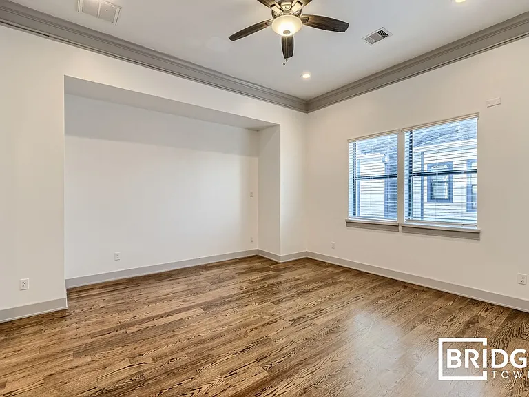 2208 Arabelle St — Photo 16