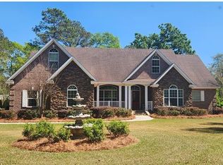 2306 Val Del Rd, Hahira, GA 31632