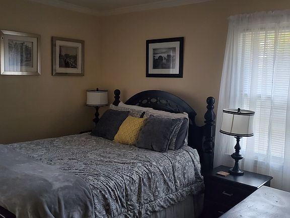 3rd image of 1407 Ruth Pl