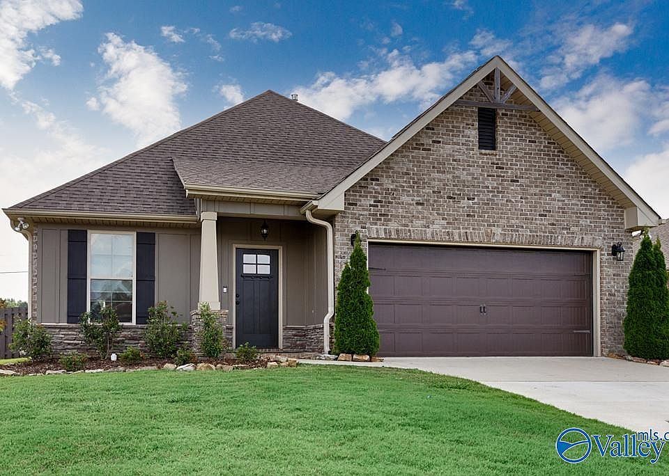 1st image of 218 Pumprock Dr