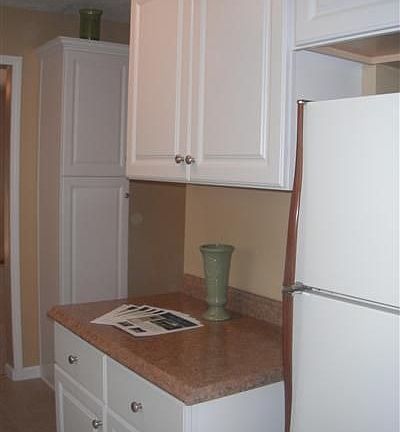 5th image of 2261 Schubert St