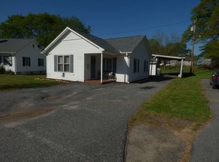 7 McMillin Cir, Inman, SC 29349