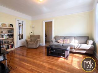 3428 28th St #3R, Astoria, NY 11106