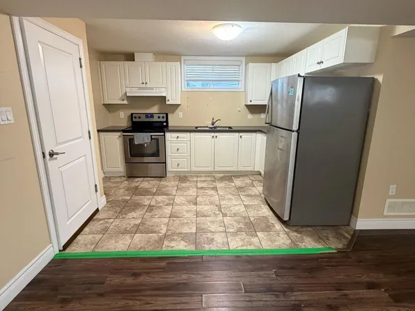 111 Dallan Dr, Guelph, ON N1L 0N3
