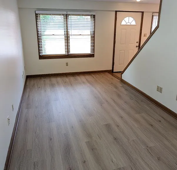 3603 Abbott Rd — Photo 12