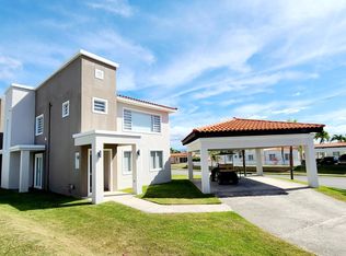 65 Aurora St, Humacao, PR 00791