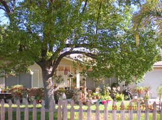 805 E Stetson Ave, Hemet, CA 92543