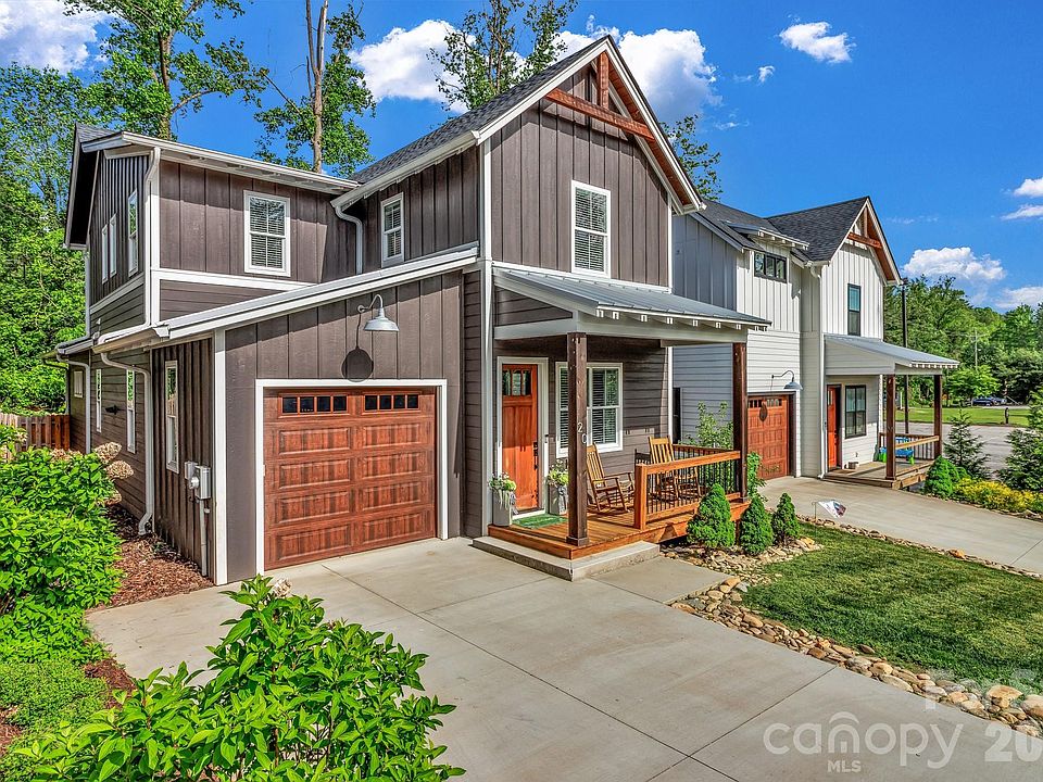1st image of 20 Phillip Ln