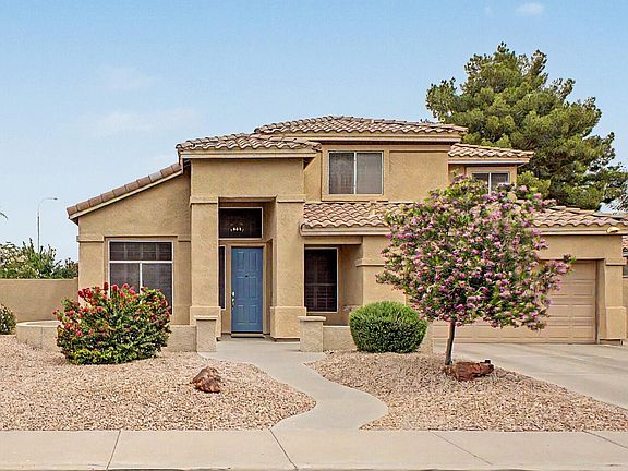 3rd image of 2782 W IVANHOE Street