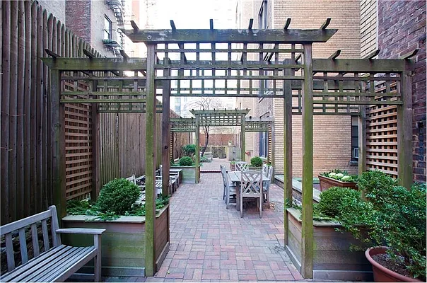 Sold by Douglas Elliman | media 28