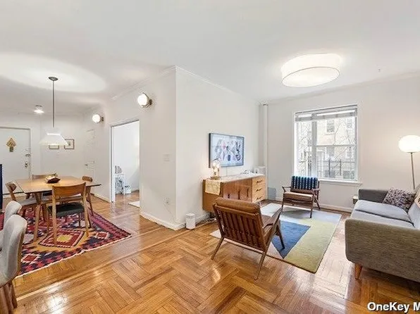 45-08 40th St Unit D14, Queens, NY 11104