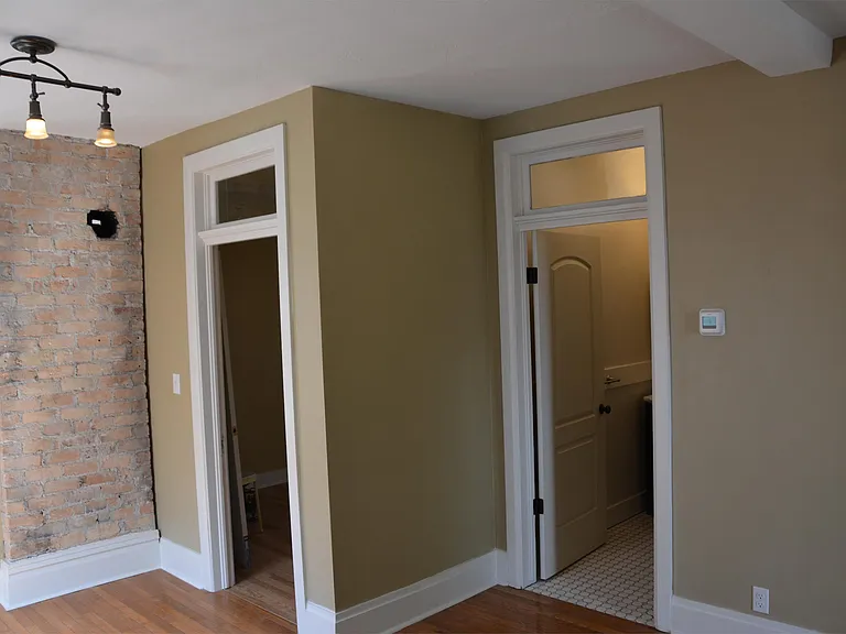681 E 5th Ave — Photo 14