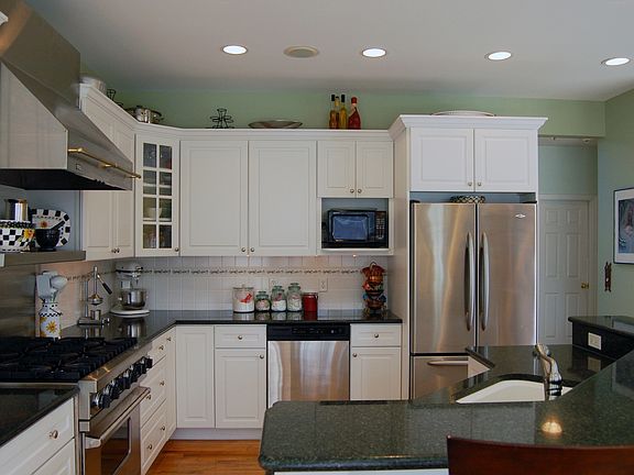 5th image of 42 Spice Mill Blvd