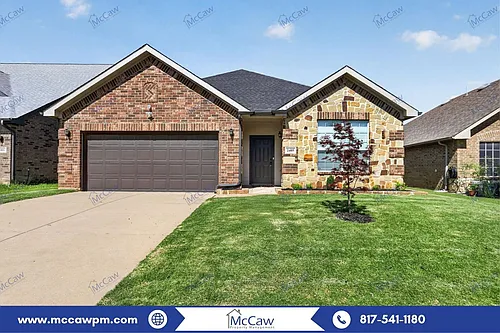 2405 Loreto Dr Photo 1
