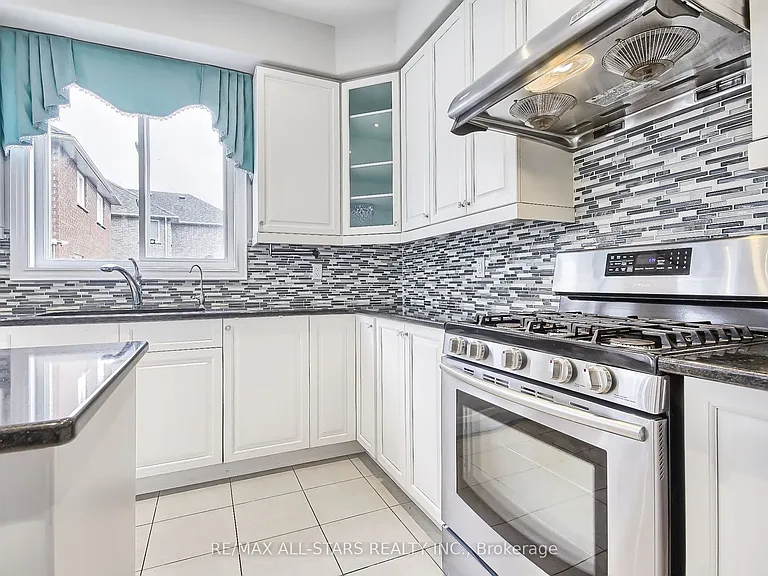 78 Jewel House Ln — Photo 9