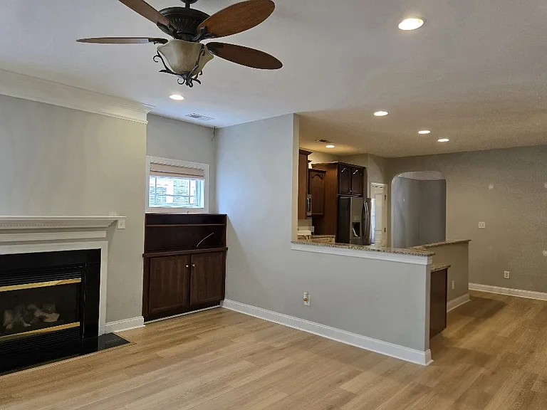 8014 Ladys Secret Dr — Photo 9